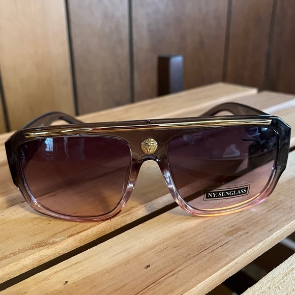 Black/Pink Color Fade Sunglasses - Picture 2 of 14